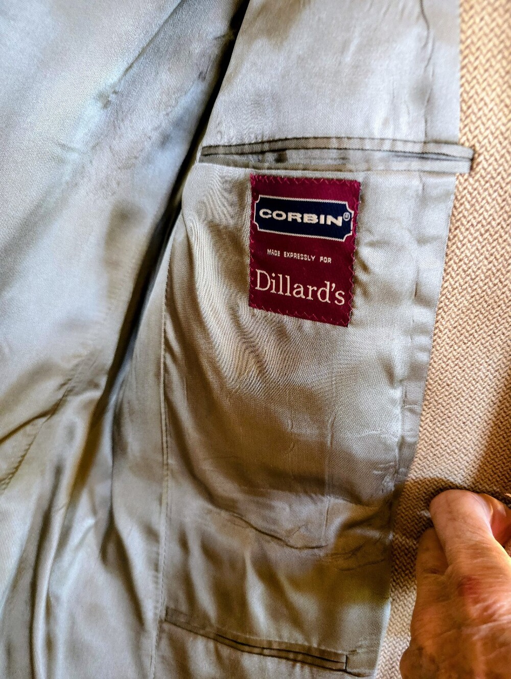 Corbin for Dillards (40R) Tan Ventless Sport Coat - Picture 4 of 7